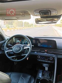 هیوندای ئەلەنترا